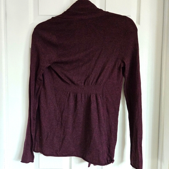 Express short burgundy cardigan in size xs - Picture 2 of 4